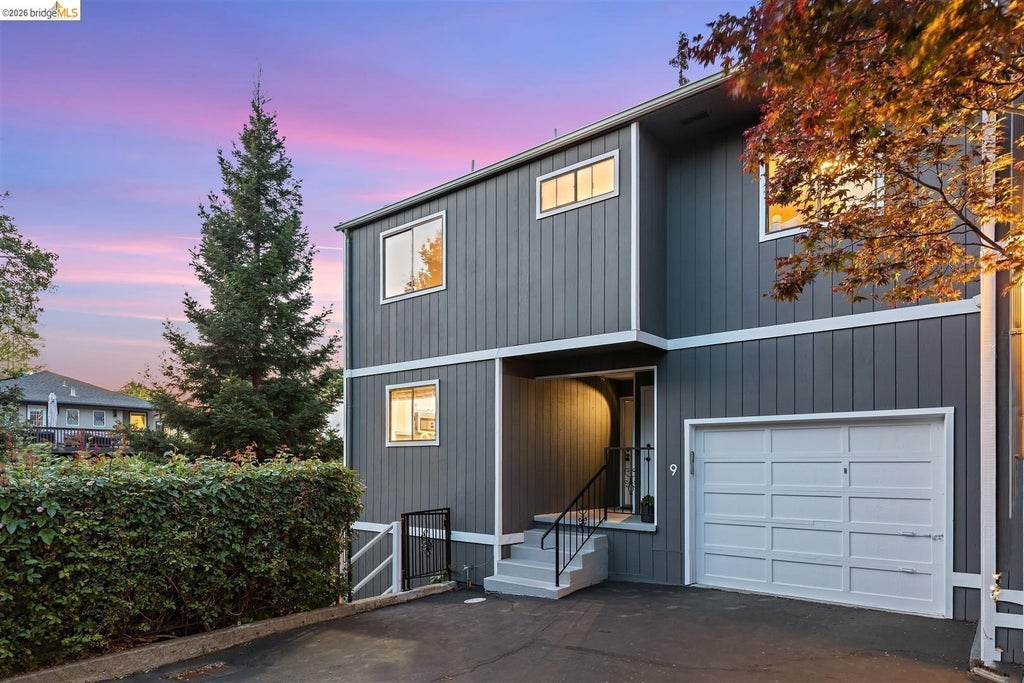 Photo of 3687 Maple Ave #9, Oakland, CA 94602 (MLS # 41143577)