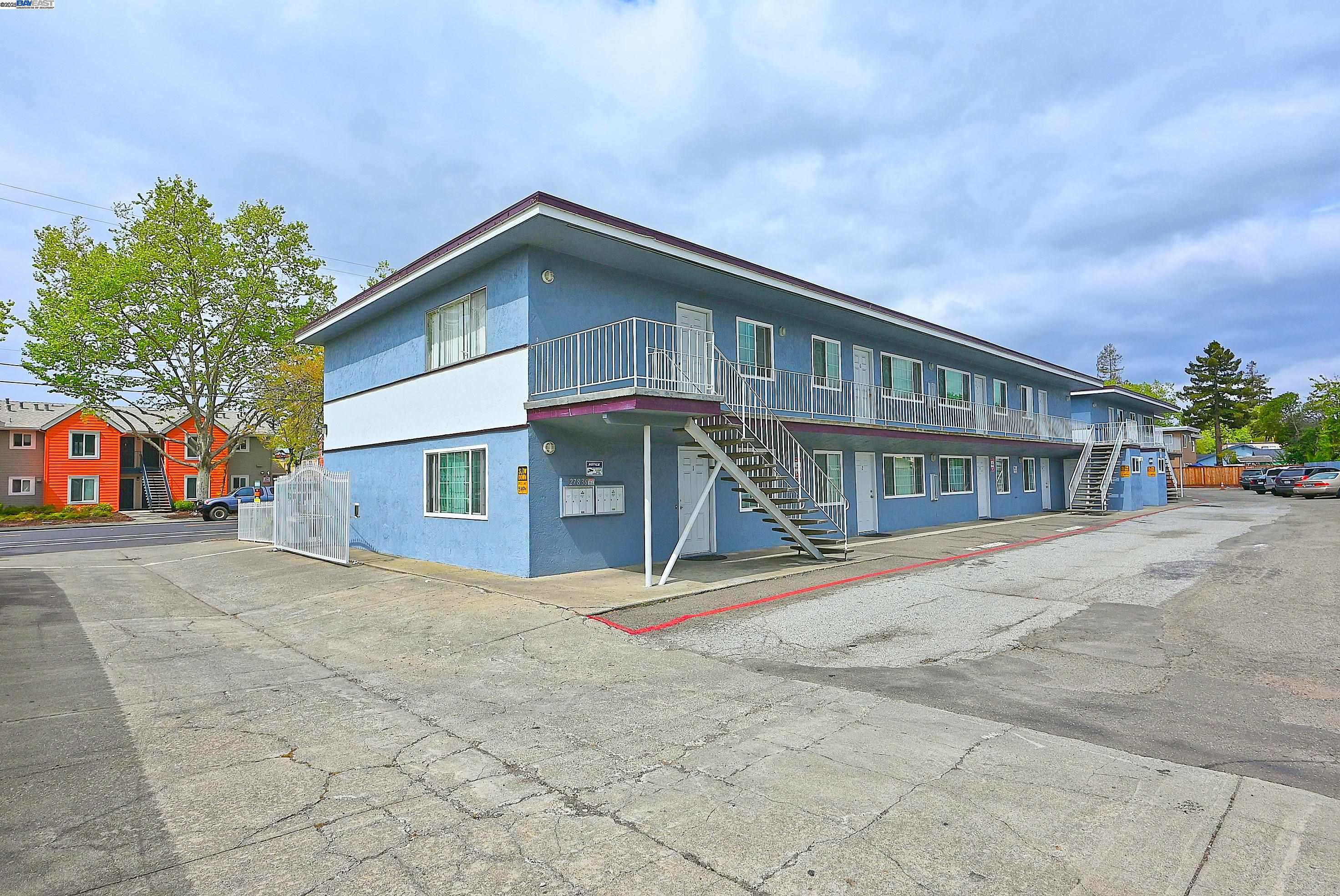 27808 Huntwood Ave