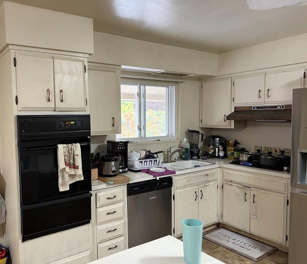 Photo of 2638 Icefield Court, Santa Clara, CA 95051 (MLS # ML82056361)