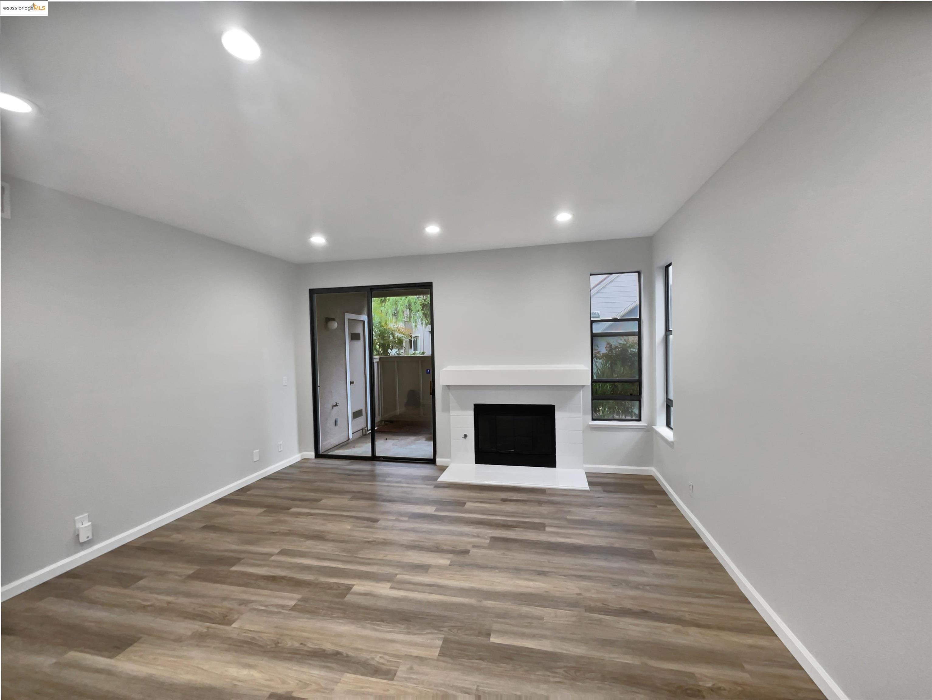 39965 Parada St