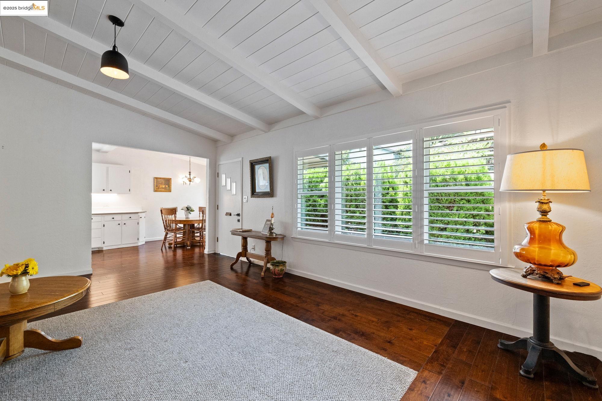 Sonora, California 95370, United States, 2 Bedrooms Bedrooms, ,1 BathroomBathrooms,Residential,Active,164475