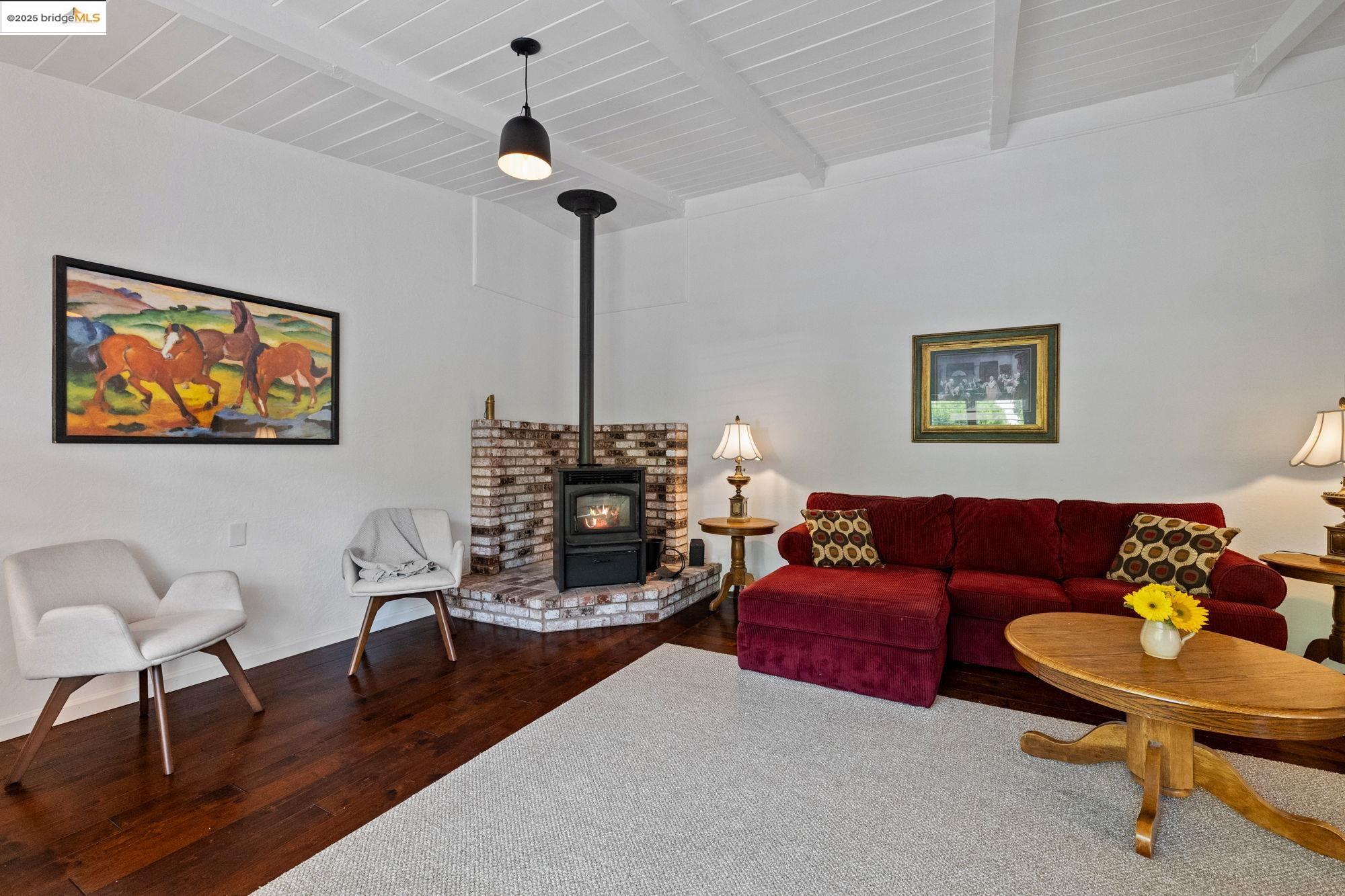 Sonora, California 95370, United States, 2 Bedrooms Bedrooms, ,1 BathroomBathrooms,Residential,Active,164475