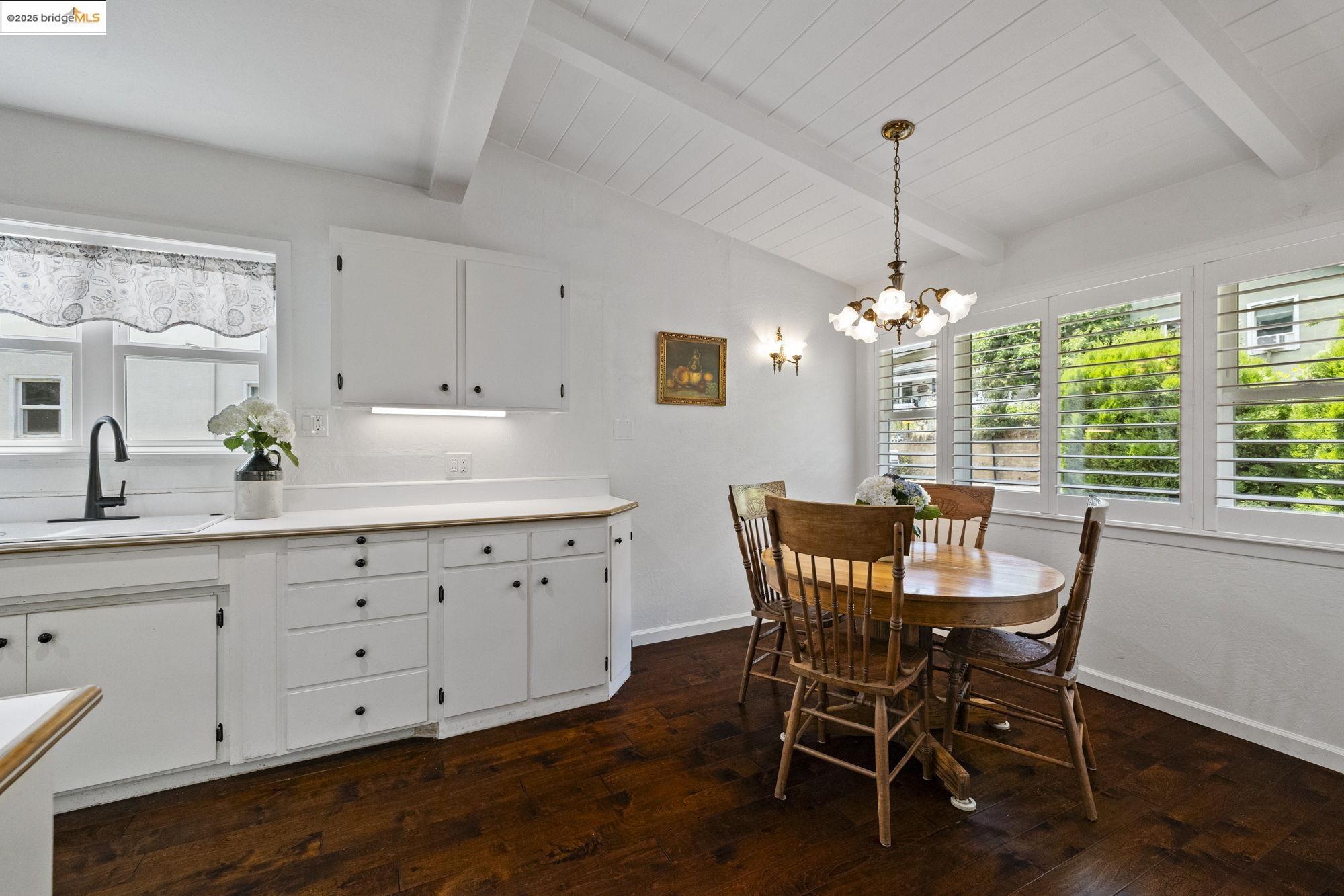 Sonora, California 95370, United States, 2 Bedrooms Bedrooms, ,1 BathroomBathrooms,Residential,Active,164475