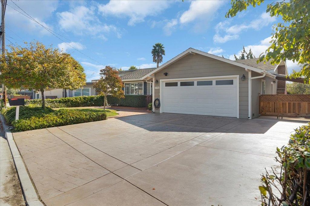 Photo of 2304 Mattison Lane, Santa Cruz, CA 95062 (MLS # ML82026052)