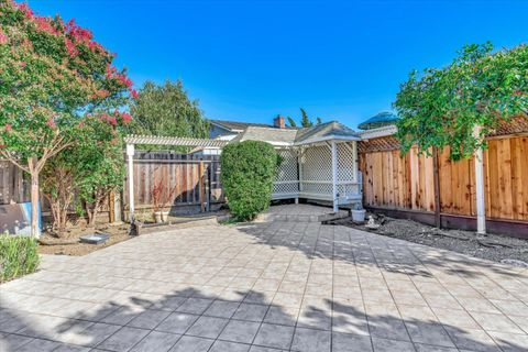 A home in Hollister