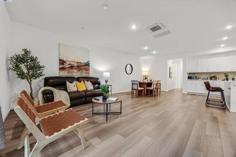 Photo of 5422 Arnold Rd, Dublin, CA 94568 (MLS # 41117303)