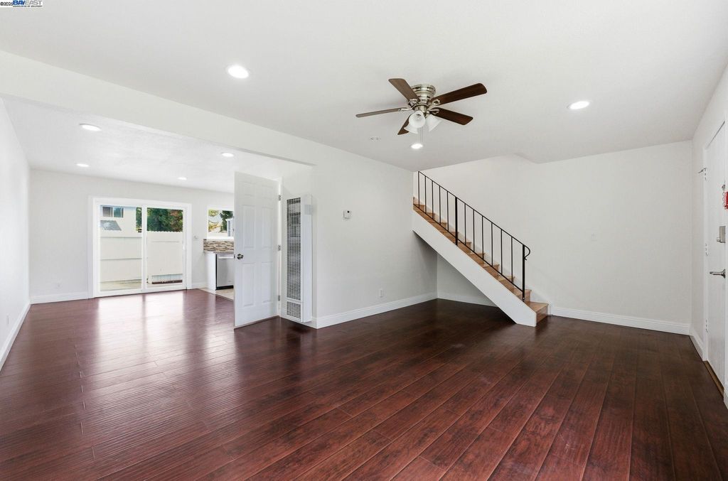 Photo of 38618 Royal Ann Cmn, Fremont, CA 94536 (MLS # 41116376)