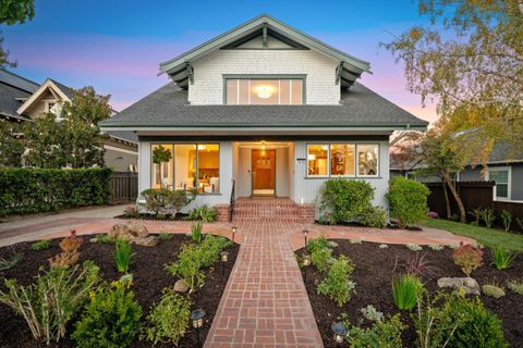 A home in Burlingame