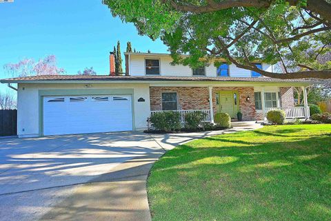 A home in San Ramon