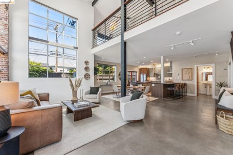 Photo of 829 21St St #1, Oakland, CA 94607 (MLS # 41132826)