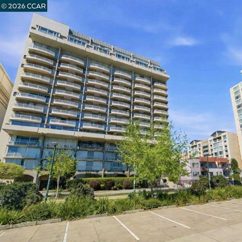 Photo of 1555 Lakeside Dr. #50, Oakland, CA 94612 (MLS # 41128240)