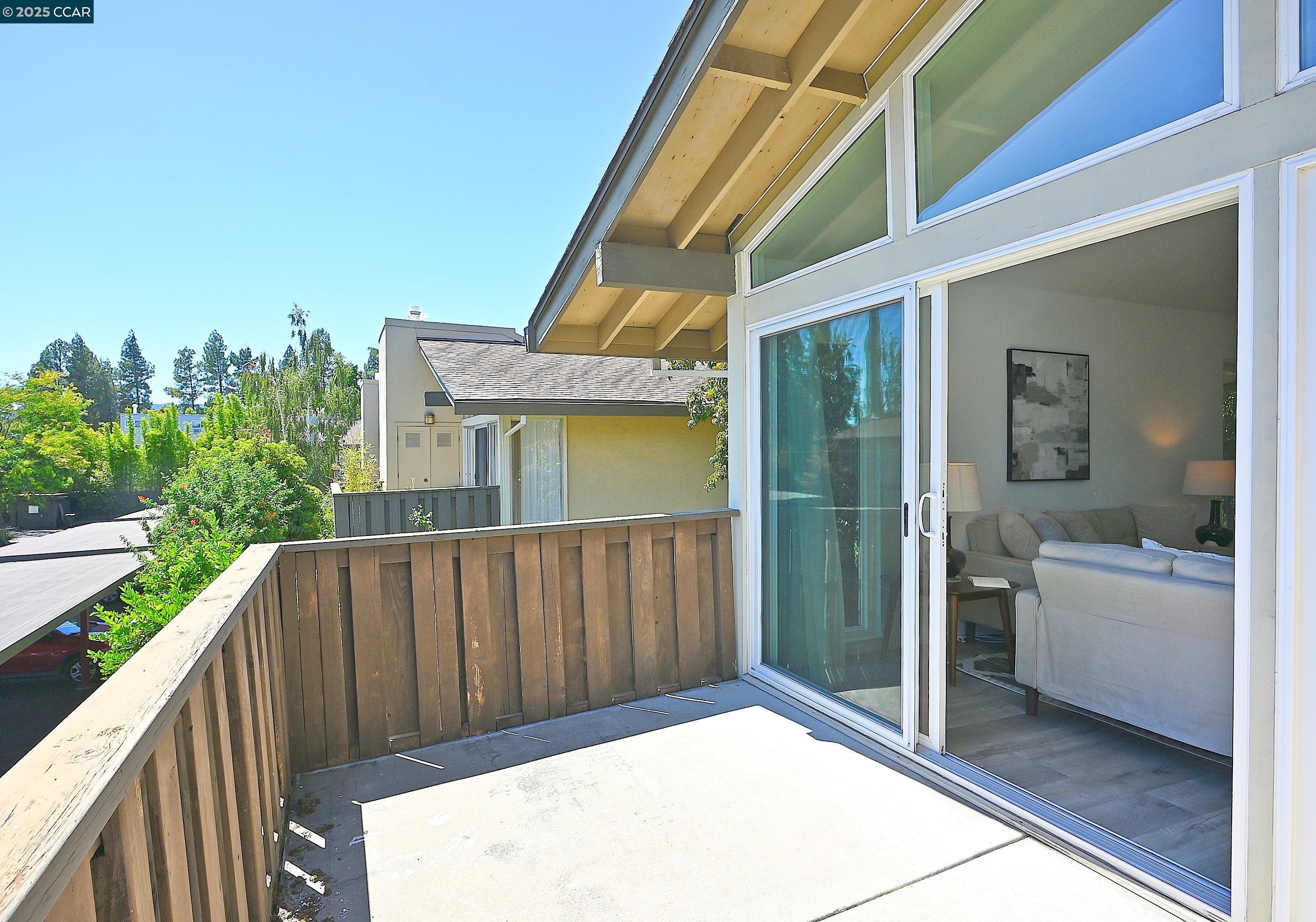 Pleasant Hill, California 94523, United States, 2 Bedrooms Bedrooms, ,2 BathroomsBathrooms,Residential,Active,187759