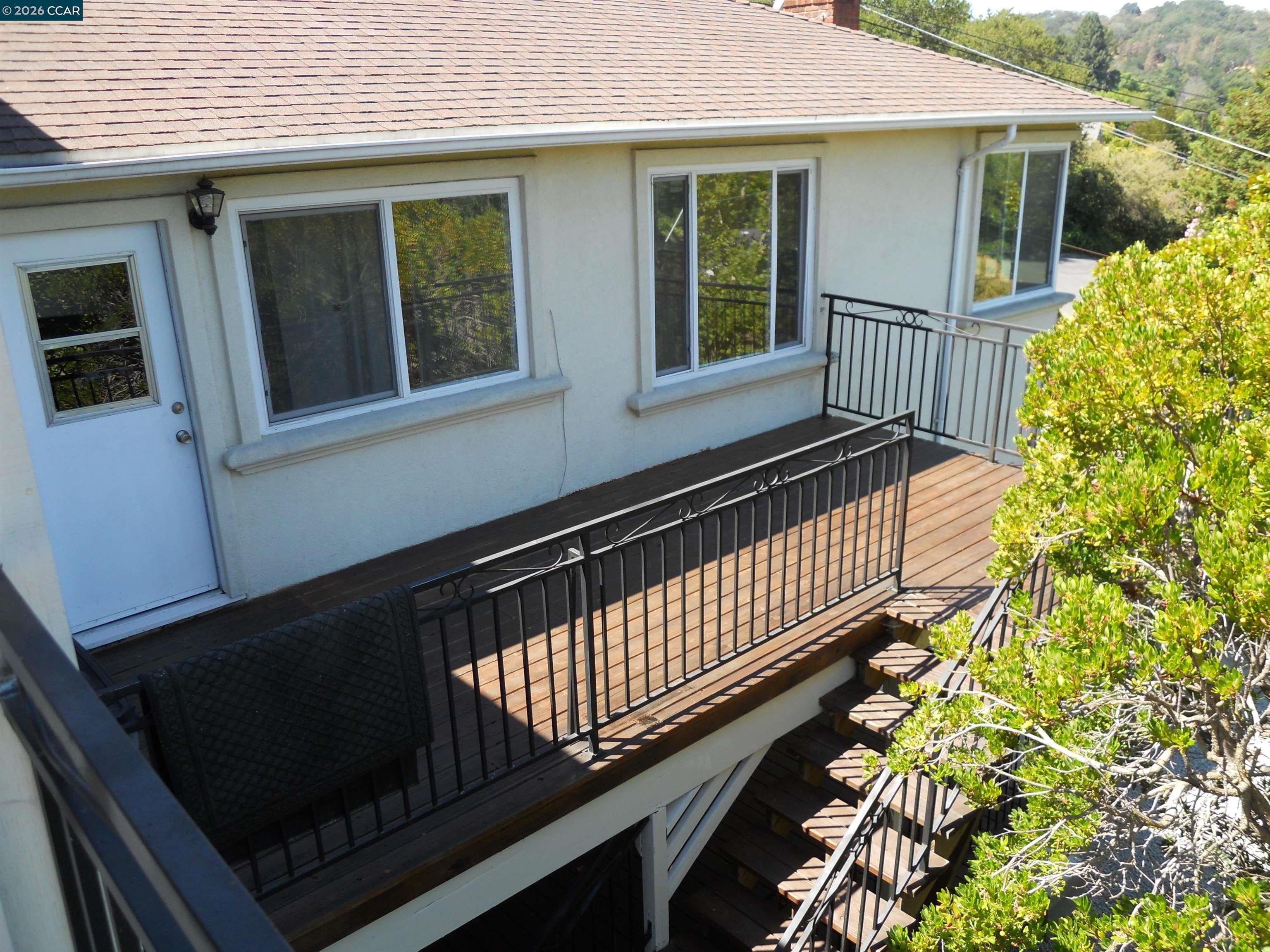 3692 Sundale