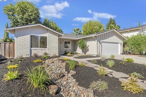 A home in San Ramon