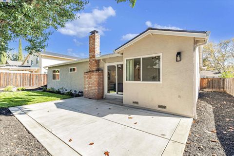 A home in San Ramon