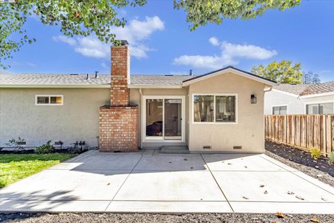 A home in San Ramon