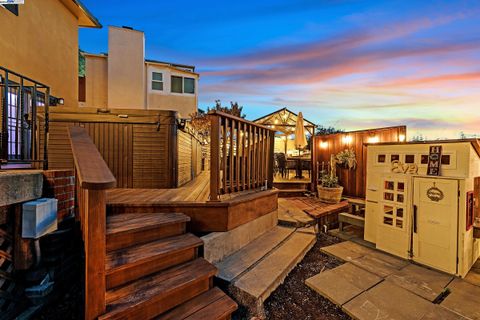 A home in San Leandro