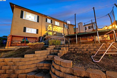 A home in San Leandro