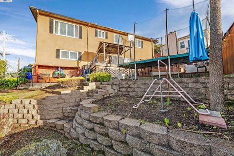 A home in San Leandro