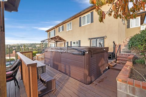 A home in San Leandro