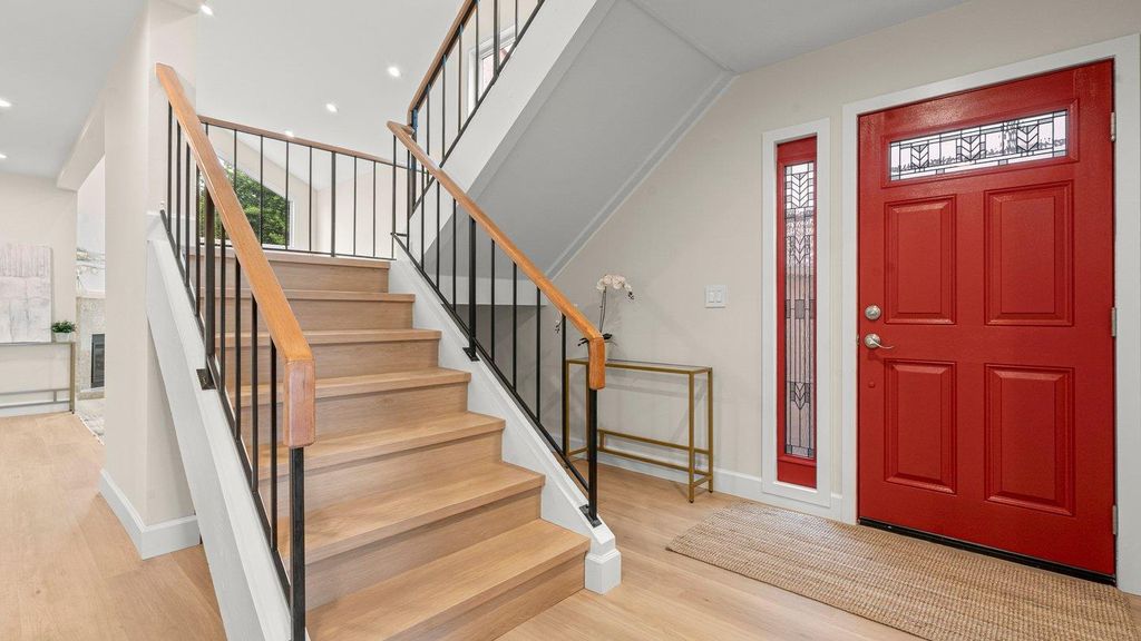 Photo of 3523 Mccoppin Park Court, San Jose, CA 95124 (MLS # ML82040490)