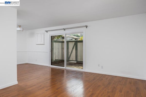 2890 TREAT BLVD, CONCORD, CA 94518 - Image 815e71e04f37028f8939792eaf4e2f50/1482715810