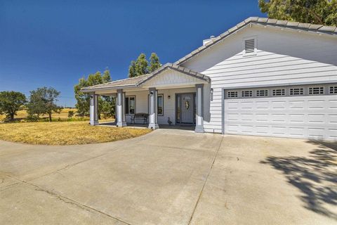 A home in La Grange