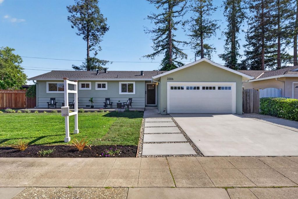 Photo of 2306 Sunrise Drive, San Jose, CA 95124 (MLS # ML82048179)