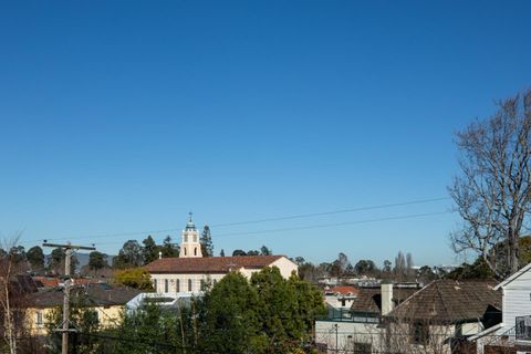 A home in Burlingame