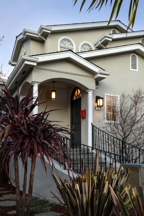 A home in Burlingame