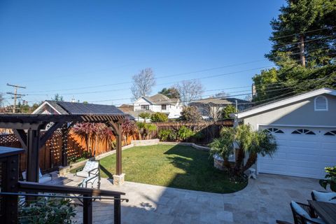 A home in Burlingame