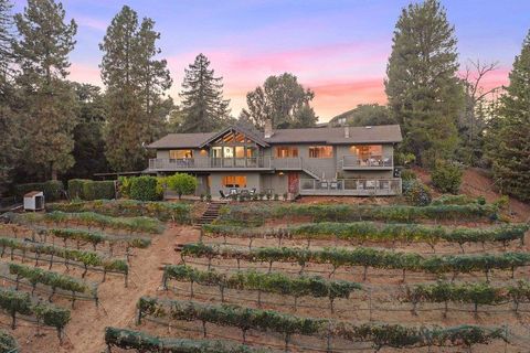 A home in Palo Alto