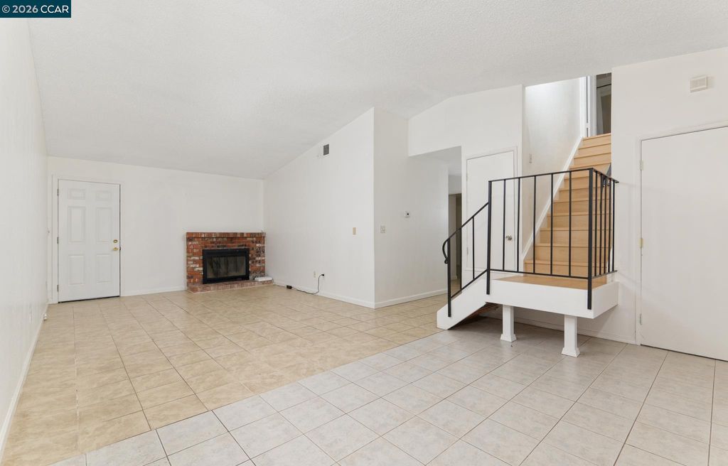 Photo of 2412 Sequoia Dr, Antioch, CA 94509 (MLS # 41134815)