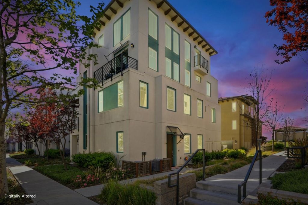 Photo of 280 William Manly Street #5, San Jose, CA 95136 (MLS # ML82039151)