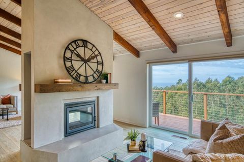 A home in Montara