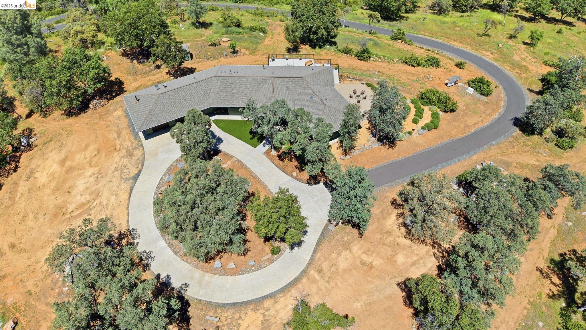 16010 Granite Park Rd, Sonora, CA, 95370, USA, 3 Bedrooms Bedrooms, ,4 BathroomsBathrooms,Residential,Active,16010 Granite Park Rd,41135067