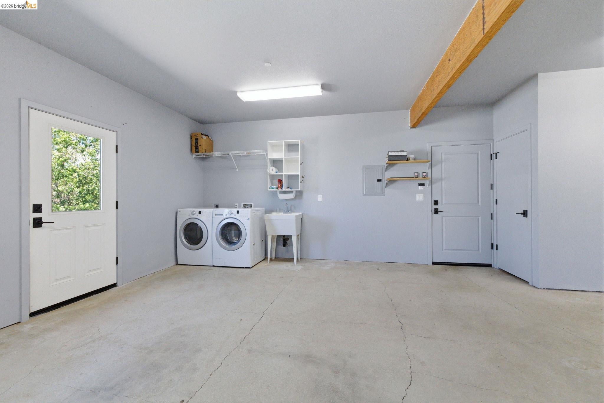 16010 Granite Park Rd, Sonora, CA, 95370, USA, 3 Bedrooms Bedrooms, ,4 BathroomsBathrooms,Residential,Active,16010 Granite Park Rd,41135067