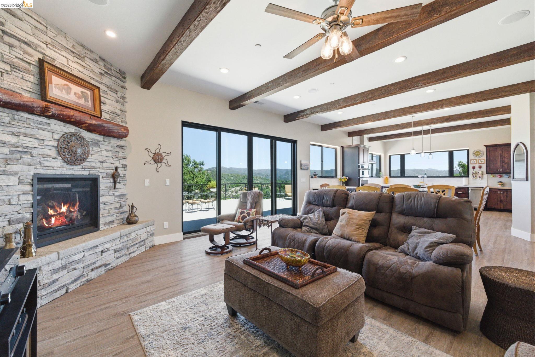 16010 Granite Park Rd, Sonora, CA, 95370, USA, 3 Bedrooms Bedrooms, ,4 BathroomsBathrooms,Residential,Active,16010 Granite Park Rd,41135067