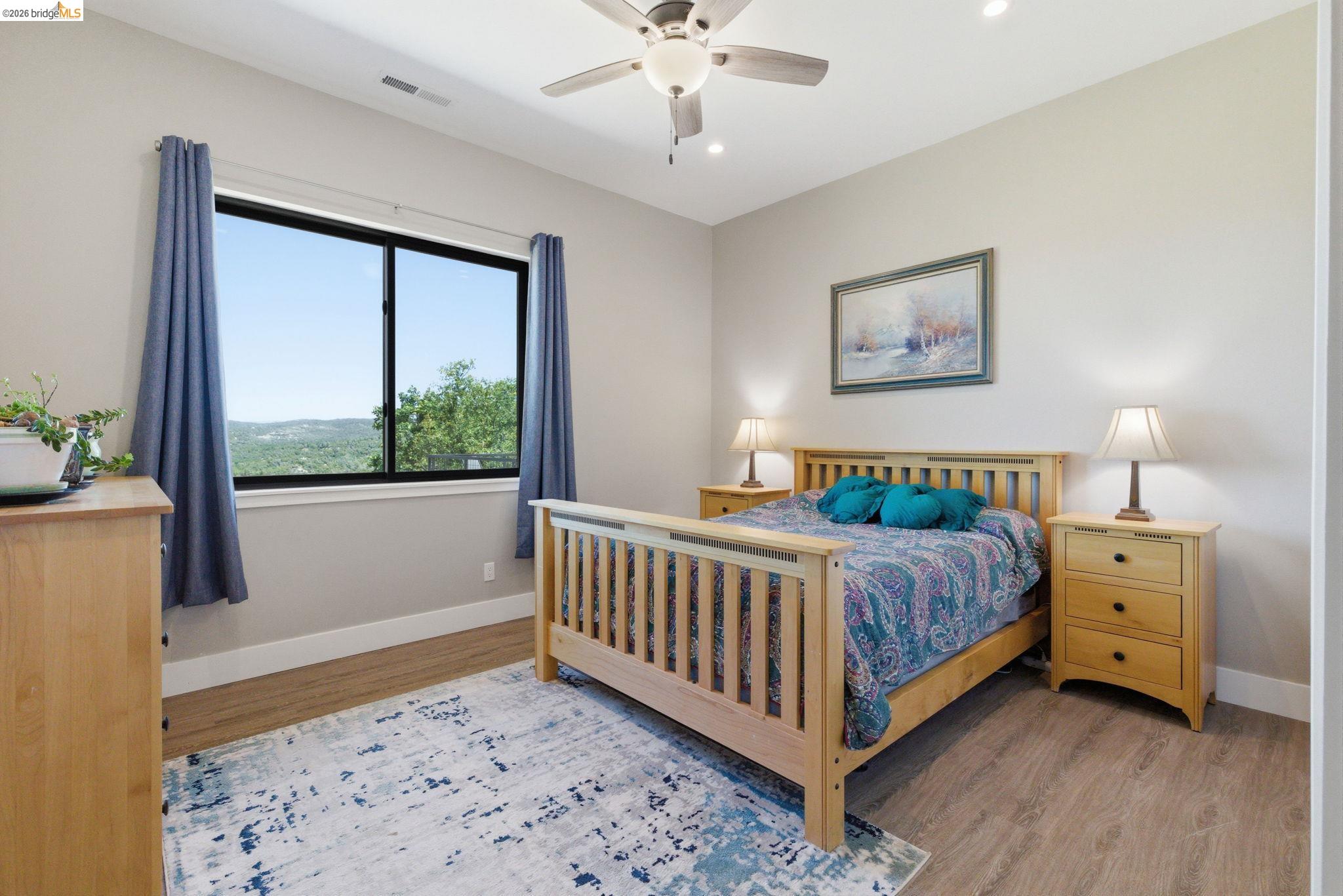 16010 Granite Park Rd, Sonora, CA, 95370, USA, 3 Bedrooms Bedrooms, ,4 BathroomsBathrooms,Residential,Active,16010 Granite Park Rd,41135067