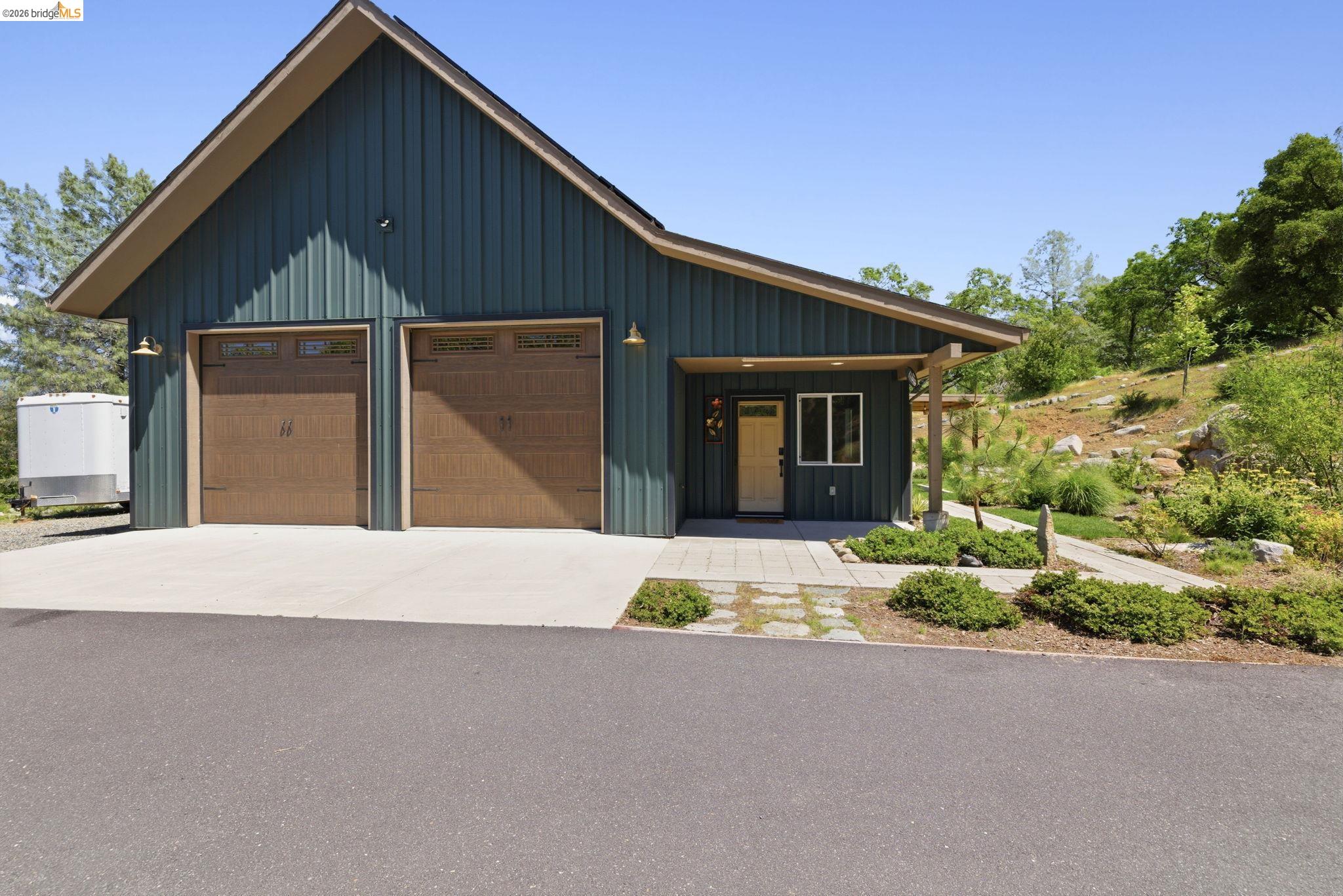 16010 Granite Park Rd, Sonora, CA, 95370, USA, 3 Bedrooms Bedrooms, ,4 BathroomsBathrooms,Residential,Active,16010 Granite Park Rd,41135067