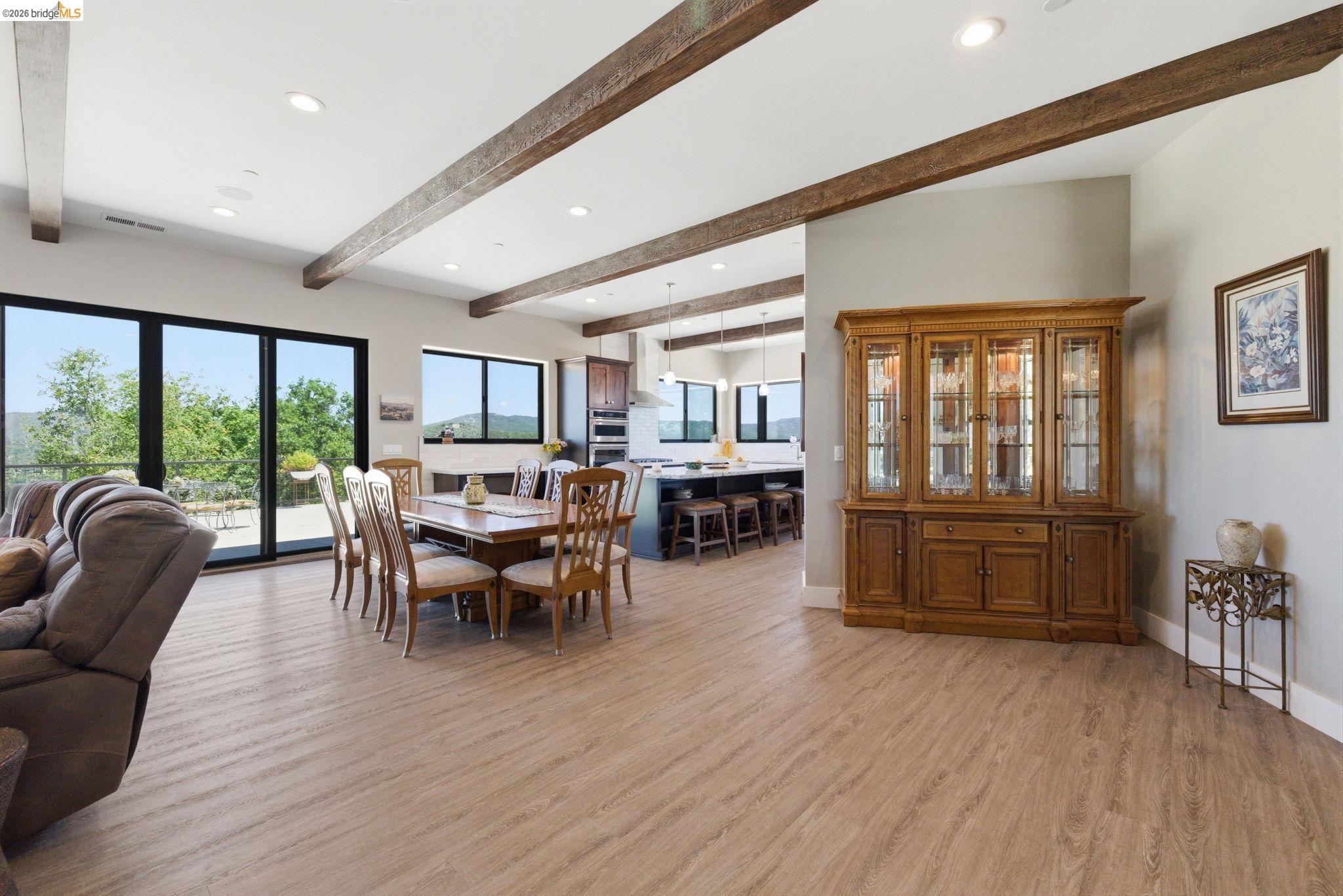 16010 Granite Park Rd, Sonora, CA, 95370, USA, 3 Bedrooms Bedrooms, ,4 BathroomsBathrooms,Residential,Active,16010 Granite Park Rd,41135067