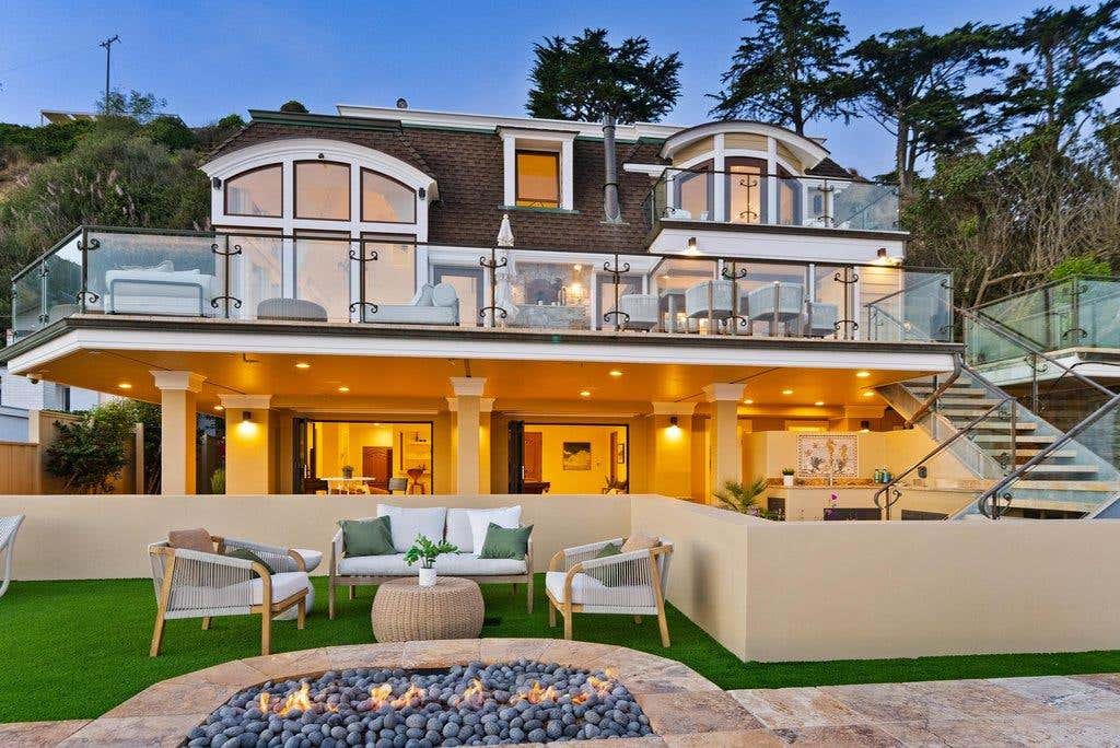 Photo of 725 Las Olas Drive, Aptos, CA 95003 (MLS # ML82057791)