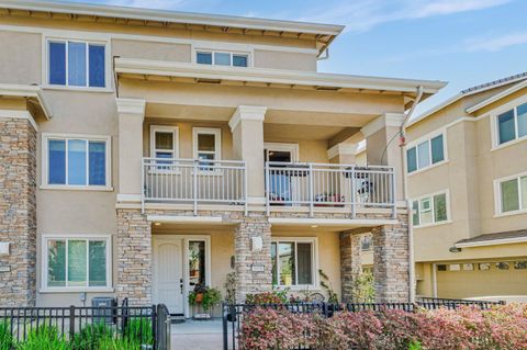 5898 Smoky Quartz Loop, San Jose, CA 95123 - MLS#: ML82001245