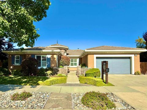 2381 Allegro St Livermore CA 94550
