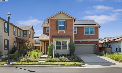 Photo of 2605 Luna Ave, Tracy, CA 95377 (MLS # 41114345)