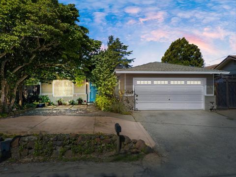 2975 Mattison Lane, Santa Cruz, CA 95065 - MLS#: ML82002425