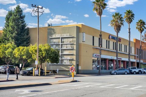 A home in Millbrae