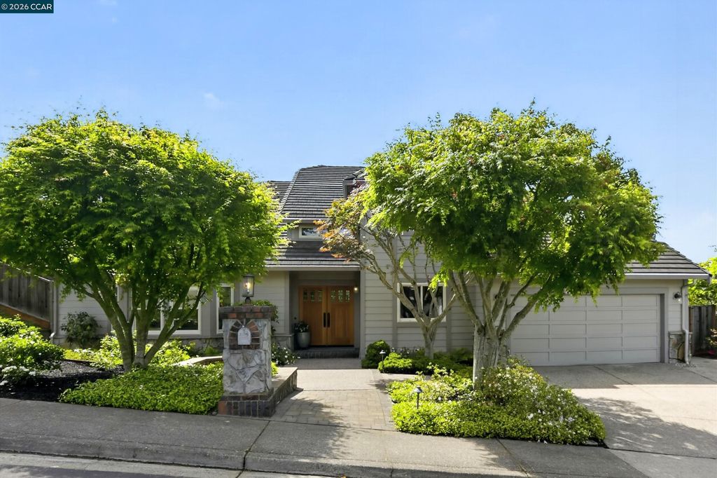 Photo of 22 Williams Dr, Moraga, CA 94556 (MLS # 41131533)