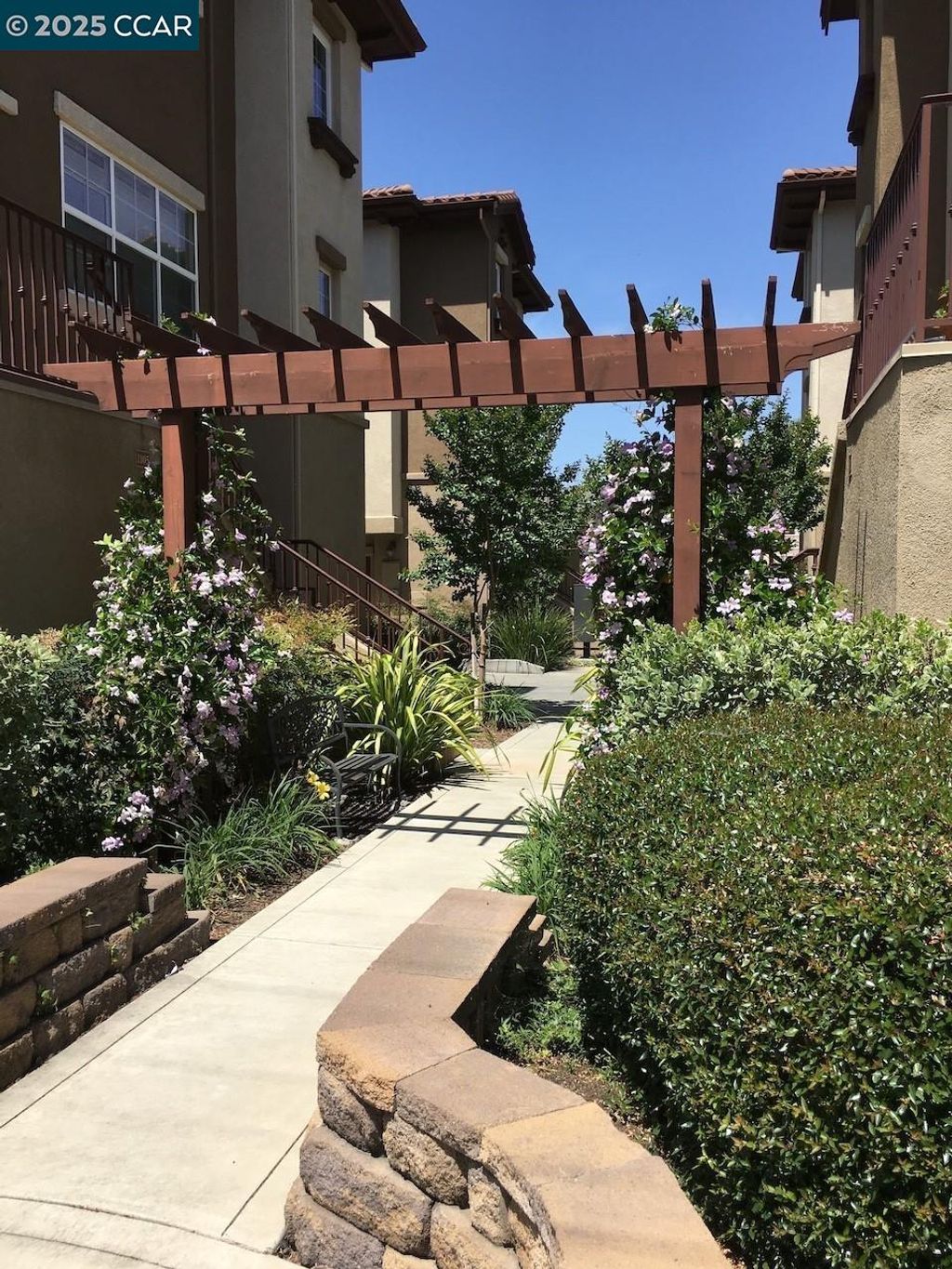 Photo of 1121 Haven St, Martinez, CA 94553 (MLS # 41113077)