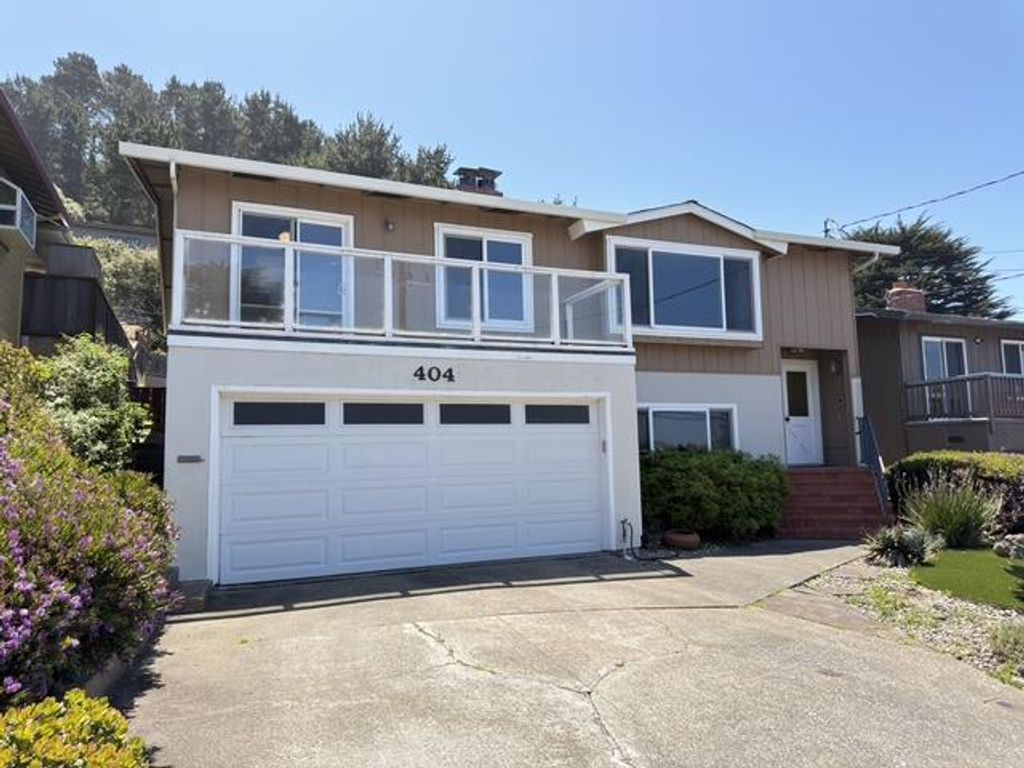 Photo of Pacifica, CA 94044 (MLS # ML82047516)